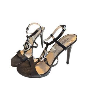 Michael Kors 5inch black and silver heals size 8.5